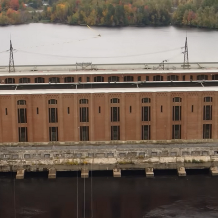 La cath&eacute;drale hydraulique du Saint-Maurice